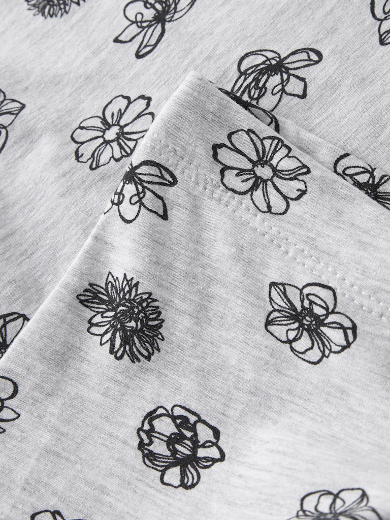 NAME IT NkfVivian leggings Light Grey Melange Flowers TULOSSA LÄHIPÄIVIEN AIKANA - Image 2