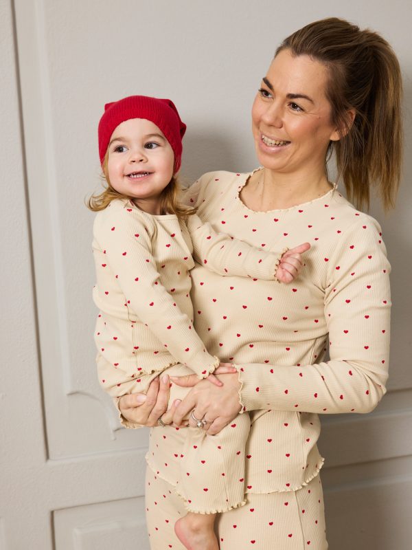 The NEW holiday heart rib night set ribbipyjama aikuisten koko sydämet