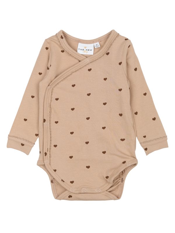 The NEW kietaisubody sydämet Humus