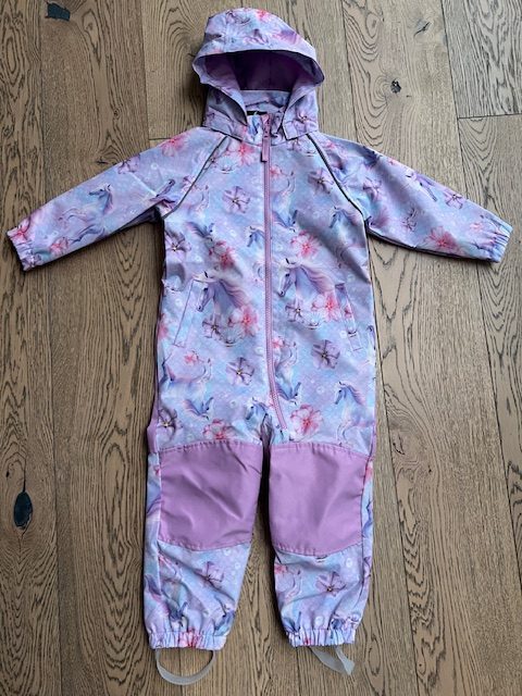 NAME IT NmfAlfa kevyt ja taipuisa välikausihaalari vahvistetuilla polvi/peppupaikoilla Violet Tulle Unicorns - Image 4